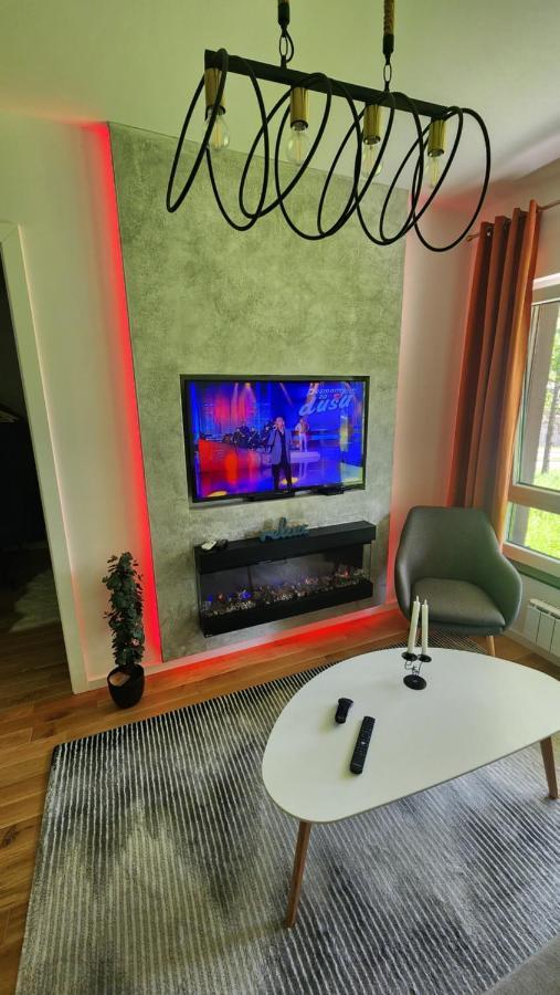 Apartman Park Lake Тузла Экстерьер фото